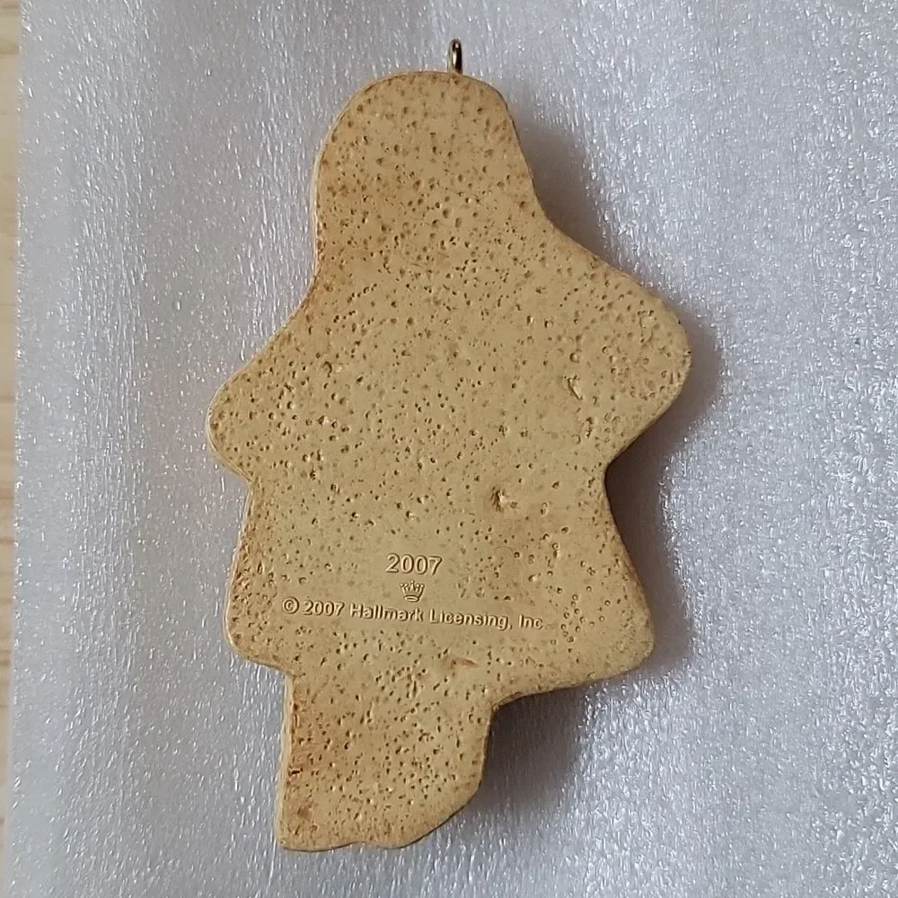 HALLMARK KEEPSAKE 2007 GINGERBREAD MOM COLLECTIBLE ORNAMENT
